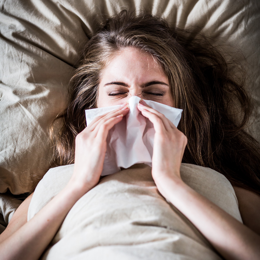 hay-fever-hits-at-night-ofm