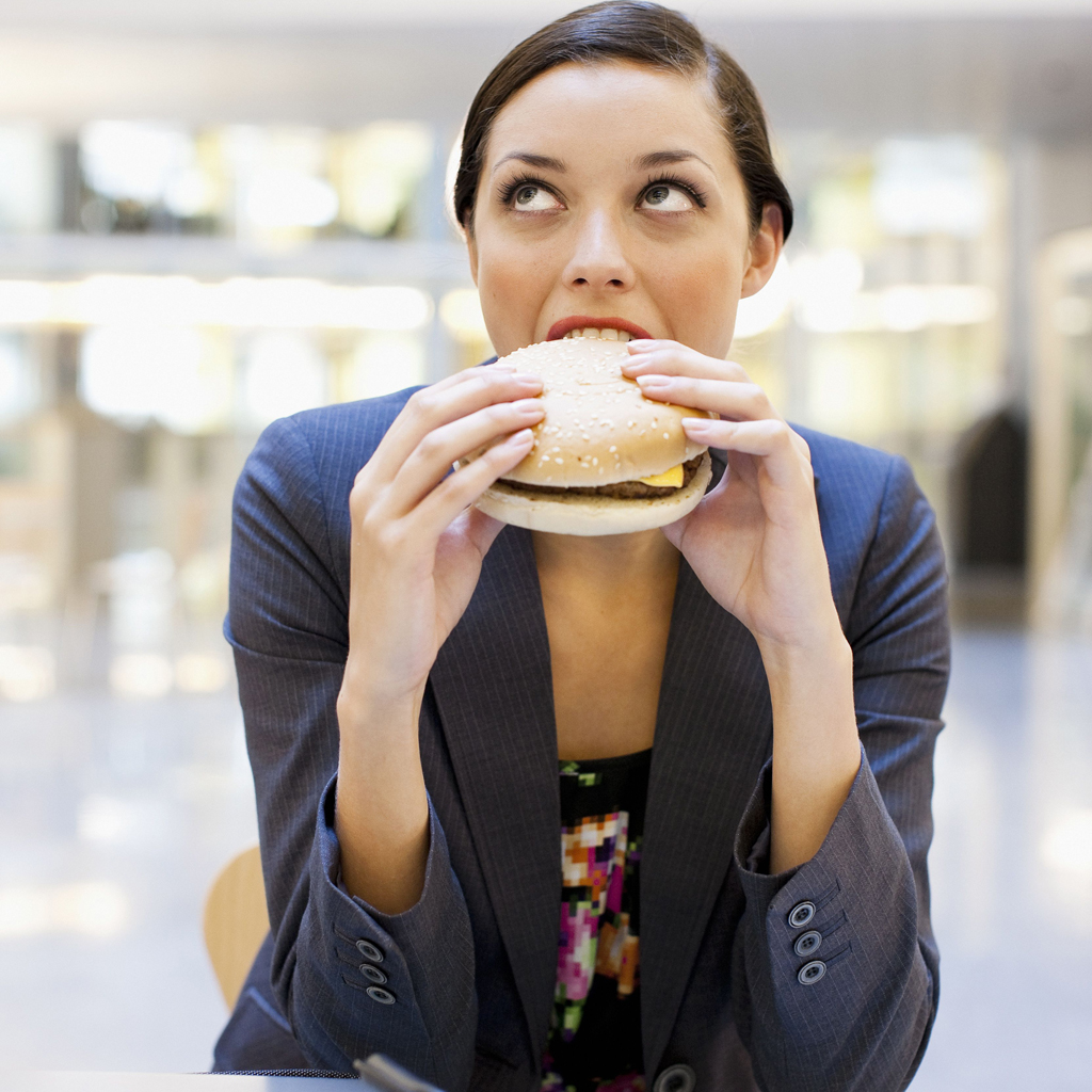 Binge eating at the weekend is as bad as a constant junk food diet OFM