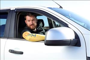 Kyk wie't almal ’n #BakkieArm